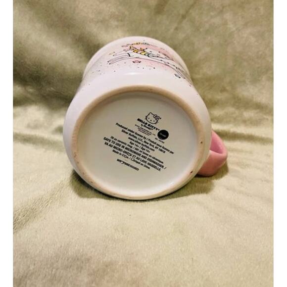 Hello Kitty Flying Unicorn Large 20oz Coffee Mug-NEW - Picture 6 of 6